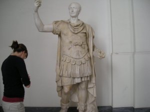 1930428_1013595031481_3611_n